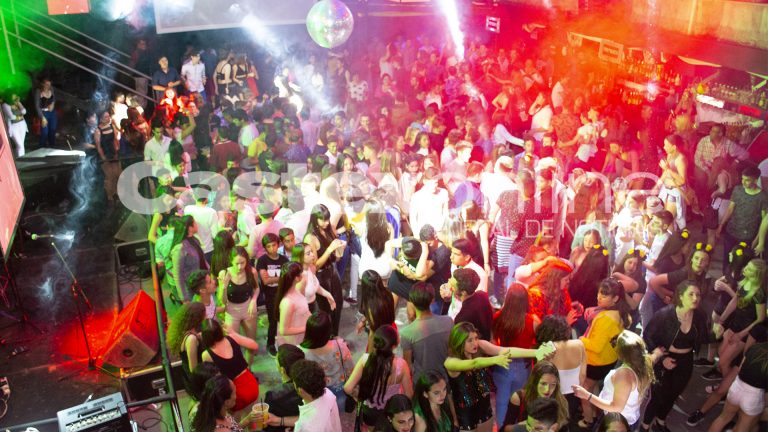 Intenso movimiento por los permisos para menores que asistirán a The Mouse tras la Fiesta de los Estudiantes