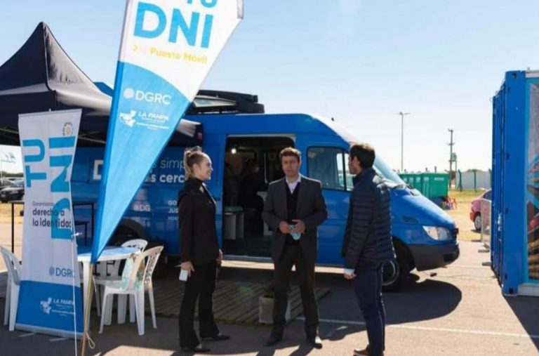 Lanzan operativos móviles para actualizar el DNI sin costo en barrios y localidades pampeanas