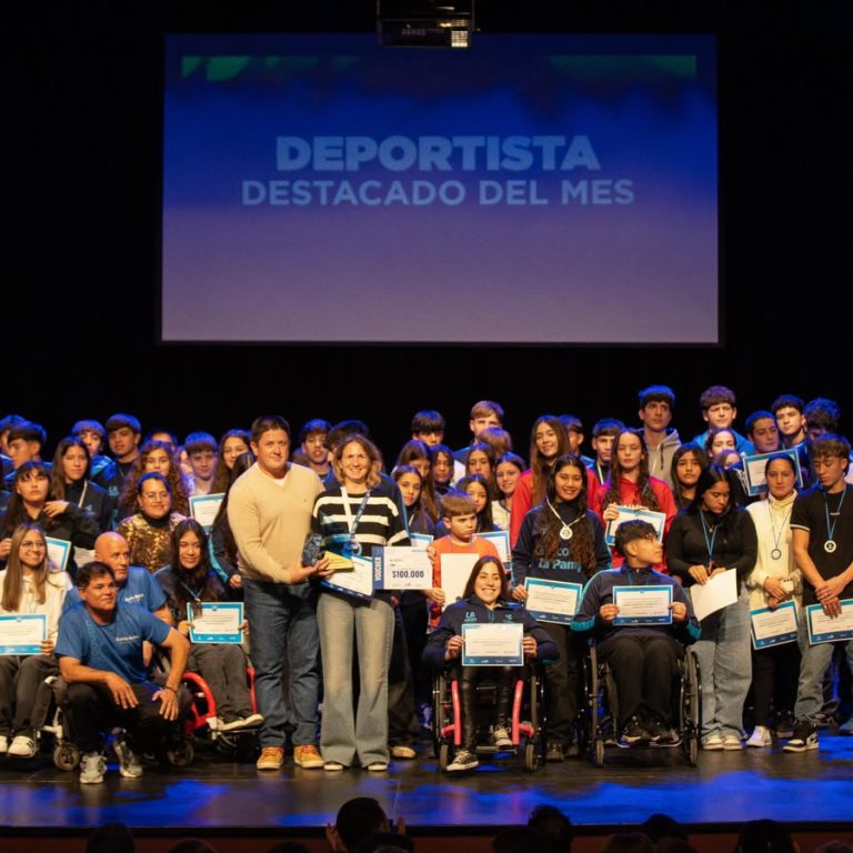 Deportista del Mes en Santa Rosa: la ciudad reconoce el esfuerzo y la dedicación de sus deportistas