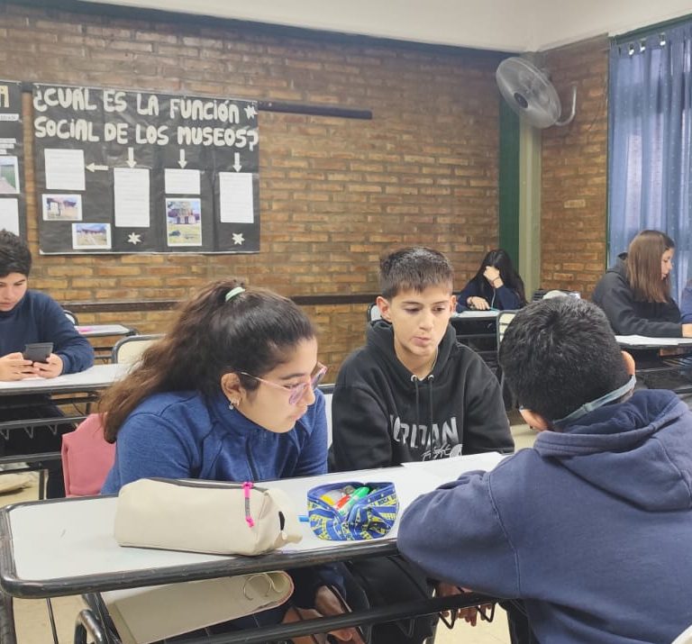 Alumnos castenses participaron de la primera ronda nacional de MateClubes 2026