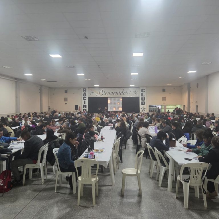 Se realizó con gran convocatoria el Bingo de Infantiles de Racing Club
