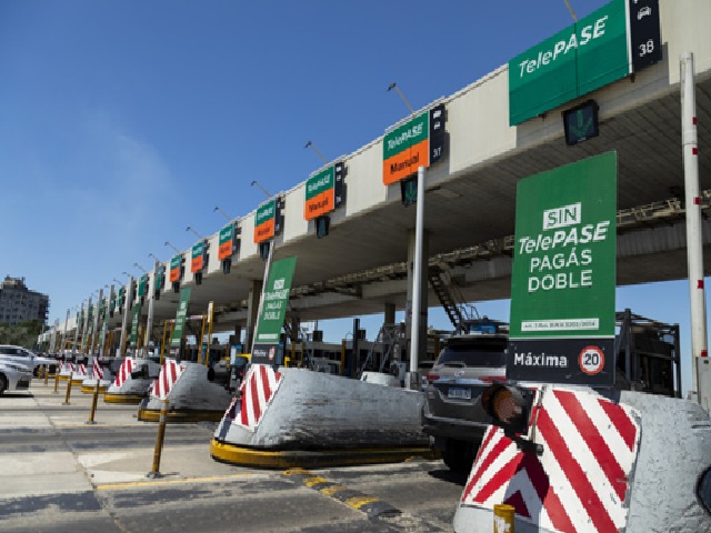 Concesión de la Ruta 5: más peajes, sin obras nuevas y con críticas al modelo de gestión