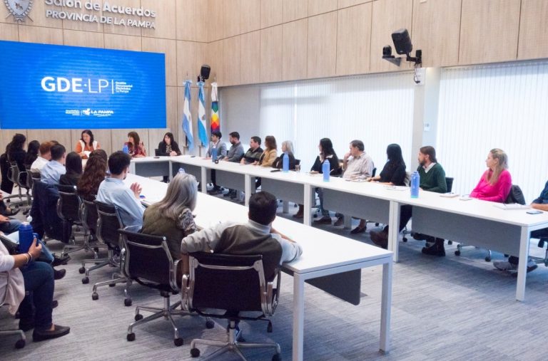 La Provincia fija el 1 de noviembre como fecha límite para digitalizar todos los trámites administrativos