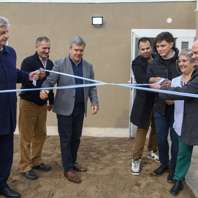Villa Mirasol amplió su residencia para personas mayores y Ziliotto anunció un nuevo SUM para la localidad