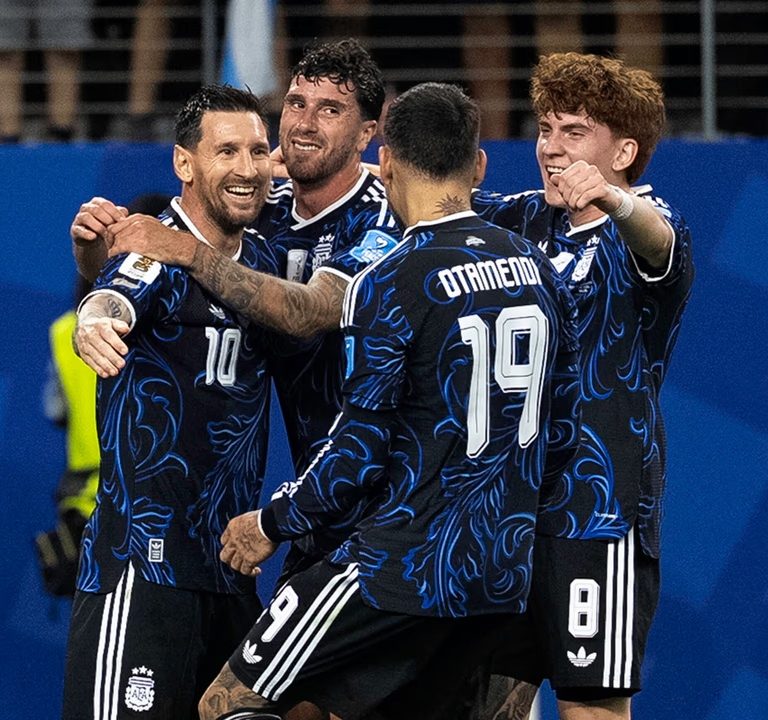 Argentina busca los octavos con Messi encendido y la mira puesta en recuperar el brillo colectivo