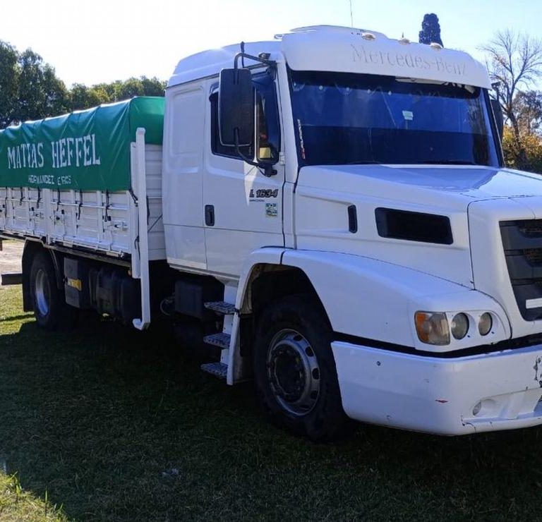 Asaltaron a un camionero mientras descansaba: lo ataron y lo mantuvieron cautivo durante horas