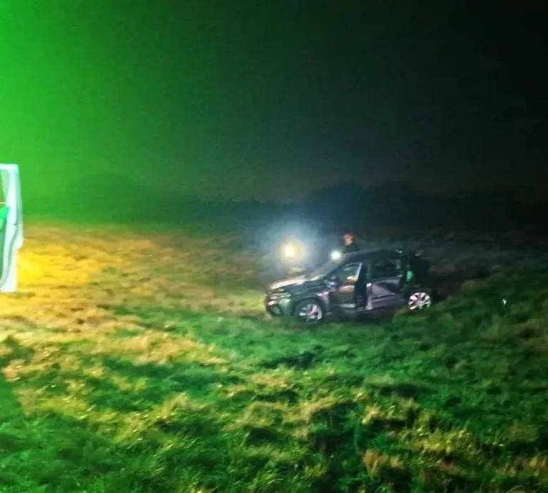 Triple choque en la Ruta 5: un camión y dos autos involucrados cerca de Uriburu