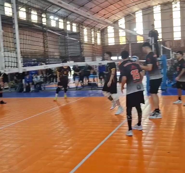Racing Club y Aseba de San Luis se quedaron con el Abierto de Vóley en Eduardo Castex