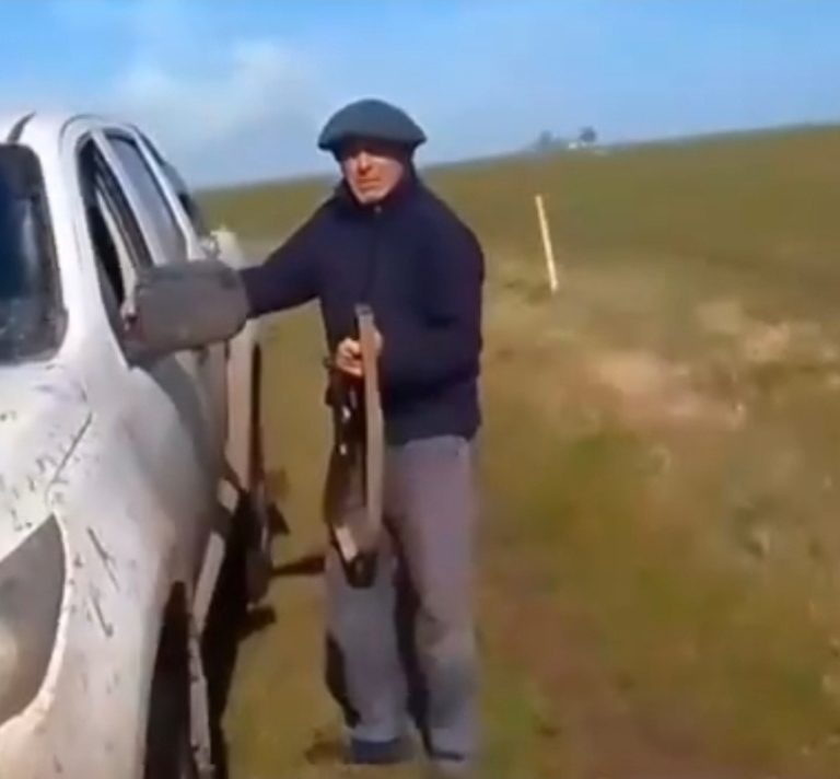 Un productor mató a tiros al perro de un cazador que había ingresado sin permiso a un campo