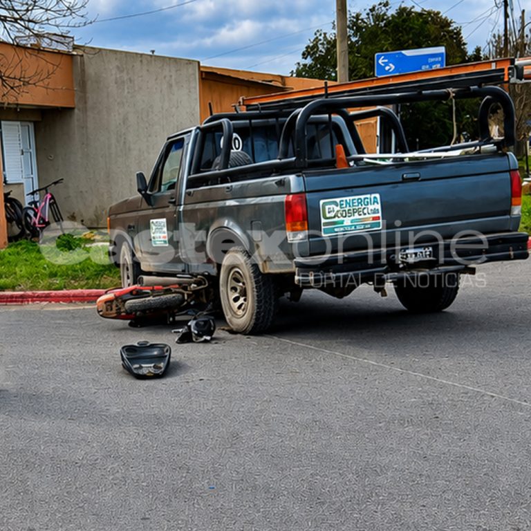 Accidente en Castex: un adolescente fue trasladado a Santa Rosa tras chocar en moto