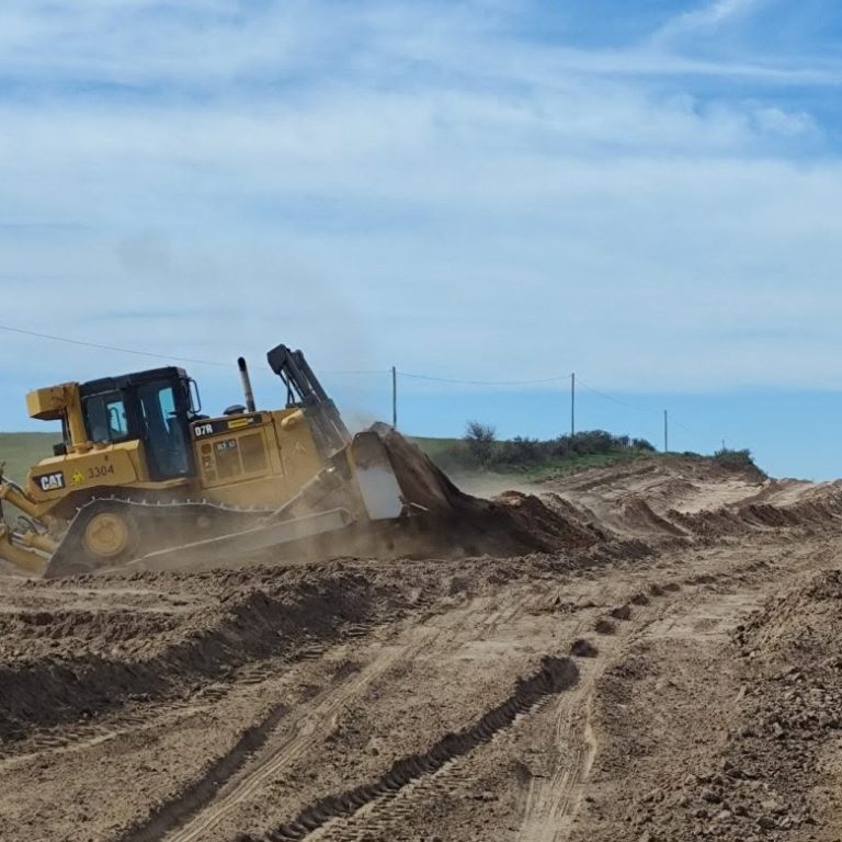 Realizan trabajos de mejoramiento y conservación en la Ruta Provincial 12
