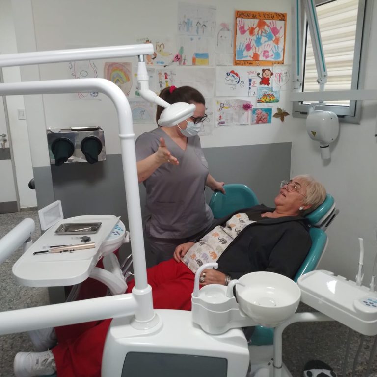 La Provincia adquirió nueve sillones odontológicos para centros de salud pampeanos
