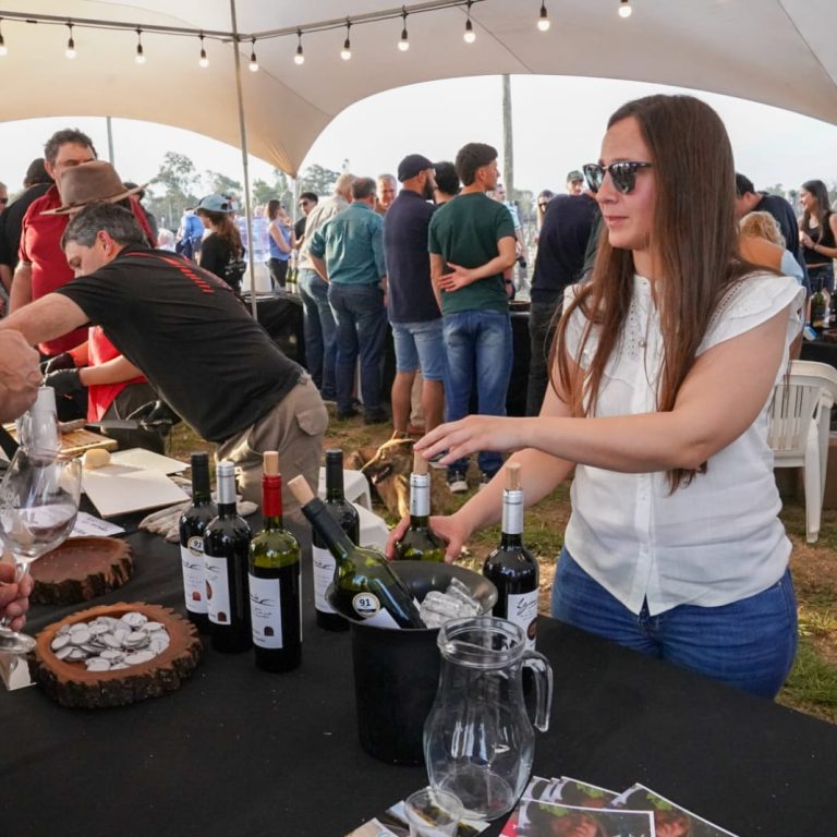 Trenel recibió la primavera con vinos pampeanos, gastronomía y propuestas culturales