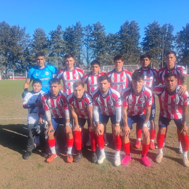 Estudiantil debutó con derrota en el Provincial: cayó 3 a 0 ante Deportivo Winifreda