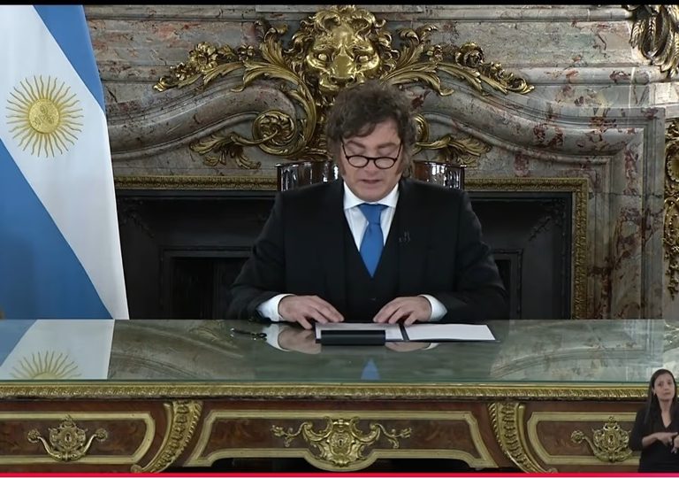 Milei anunció sanciones a empresas que operen en Malvinas y una base militar en Tierra del Fuego