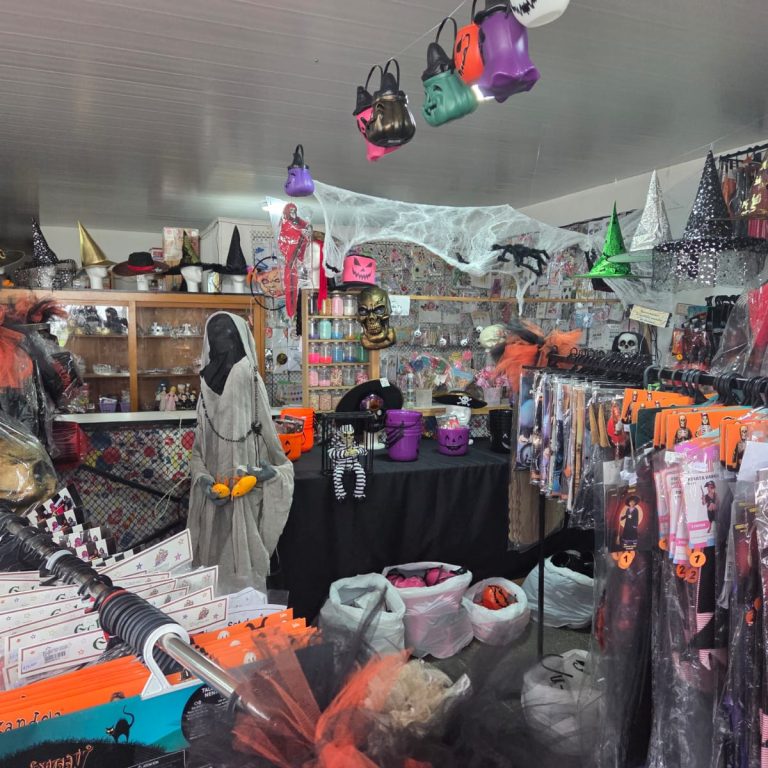 Cotillón Mundo de Ilusión estrenó nuevo local en Castex y se prepara con todo para el Día de la Madre y Halloween