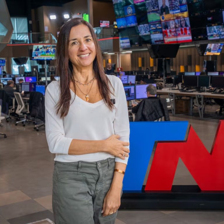 La médium castense Lorena Perelló fue entrevistada por TN y se presentará en un reconocido teatro de Buenos Aires