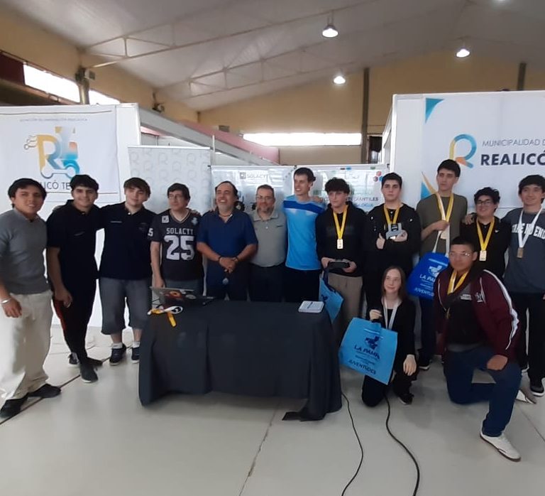 Destacada actuación del Colegio Manuel Belgrano en Realicó: obtuvo cuatro reconocimientos en Infomatrix y Robomatrix 2026