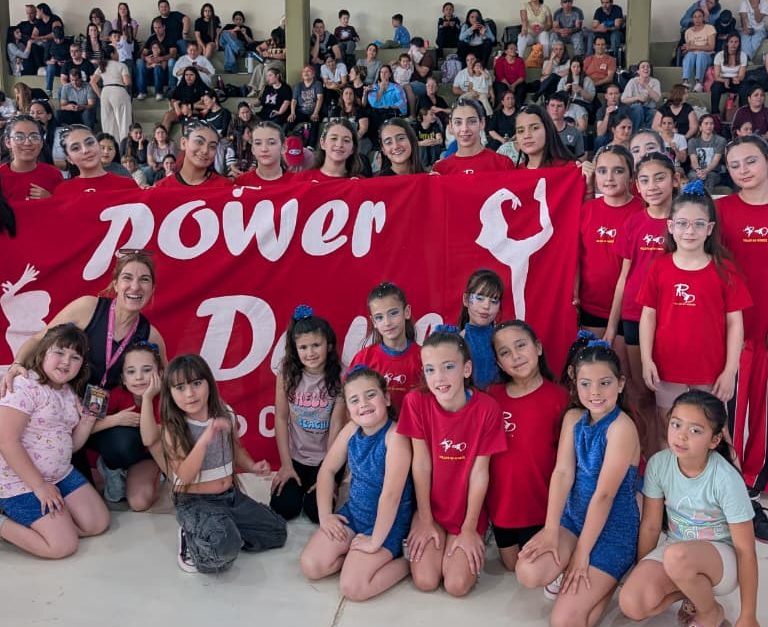 Power Dance logró destacadas clasificaciones en un torneo realizado en Realicó