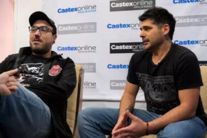 La pasión de dos amigos que convirtió al pueblo en una parada para el rock